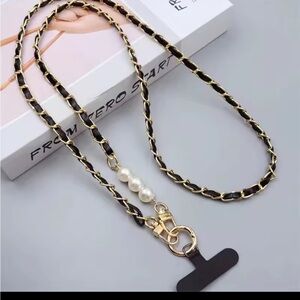 Chic Black and Gold Chain Lanyard with Pearls for phone